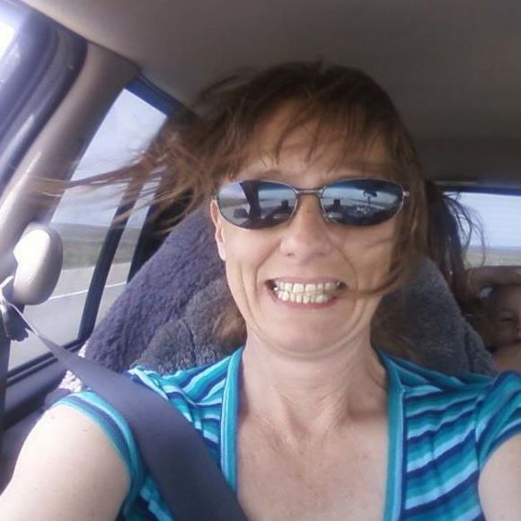 Meet your Posher, Anissa - Picture 1 of 1